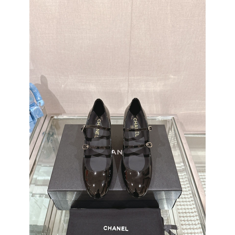 Ch*el high heels